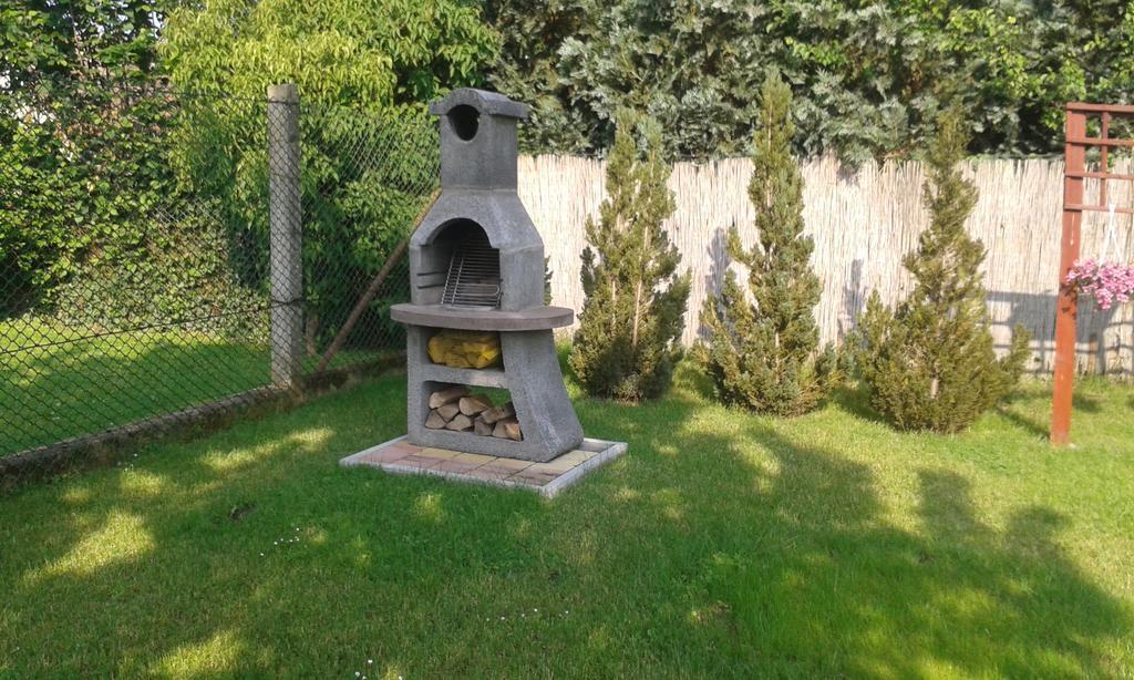 Kristaly Apartmanhaz Sárvár Exterior foto
